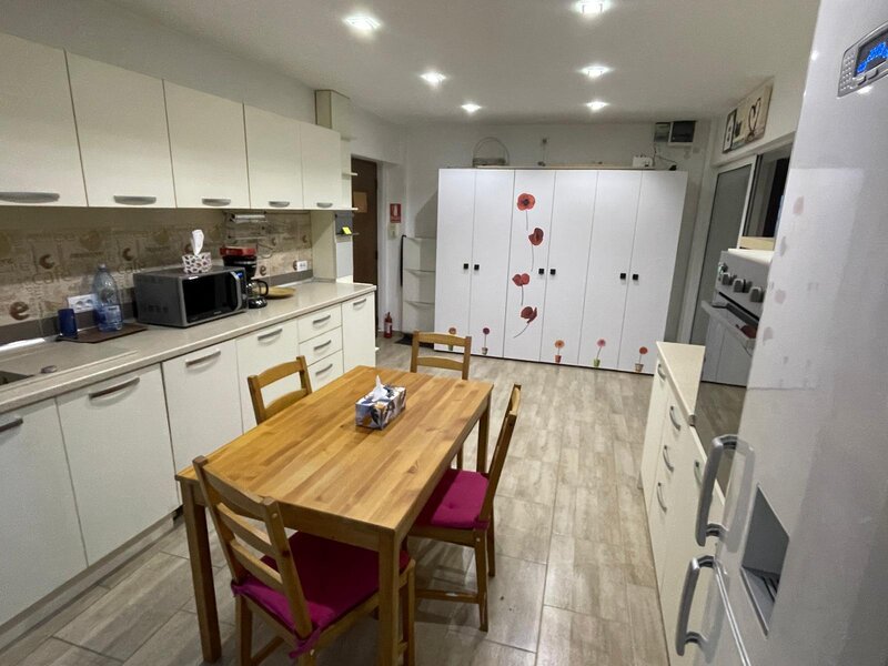 Sector 2, Mega Mall, apartament 4 camere.